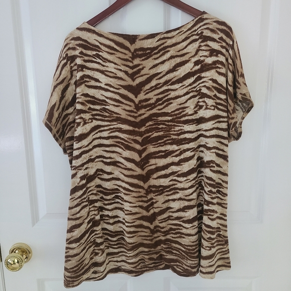 Lauren Ralph Lauren Active Waffle Knit T-Shirt Size 2X Brown & Tan Zebra Print - Picture 5 of 8